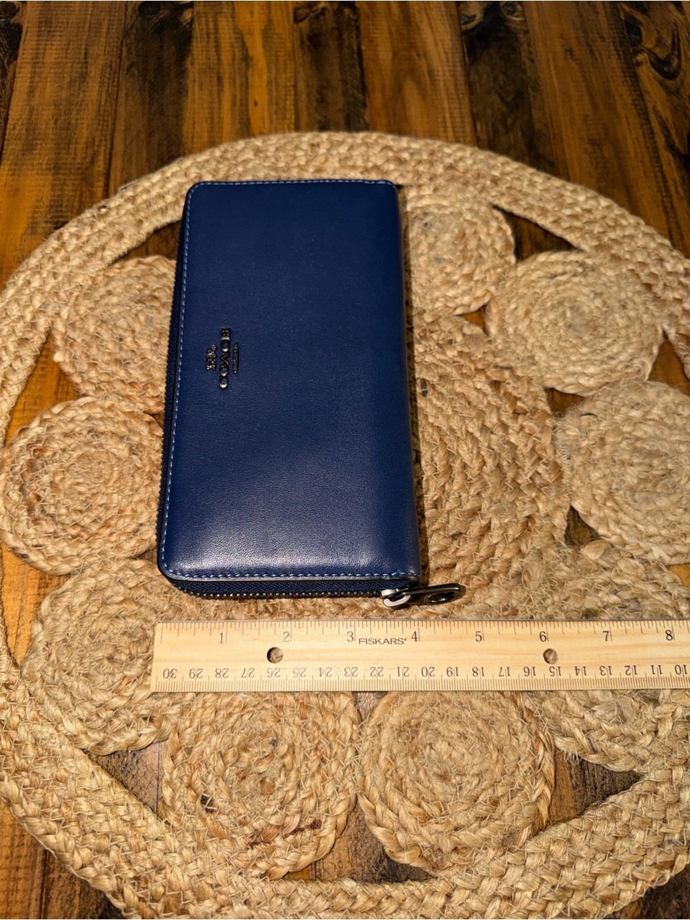 Coach Navy Leather Zip Wallet with Silver Logo - Picture 4 of 7